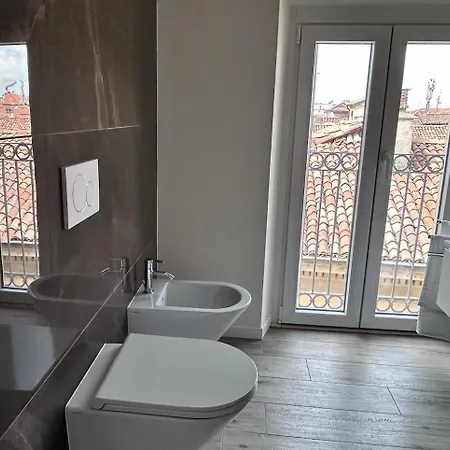 Apartment Casa Edera&ulivo - - By Host4u Pavia